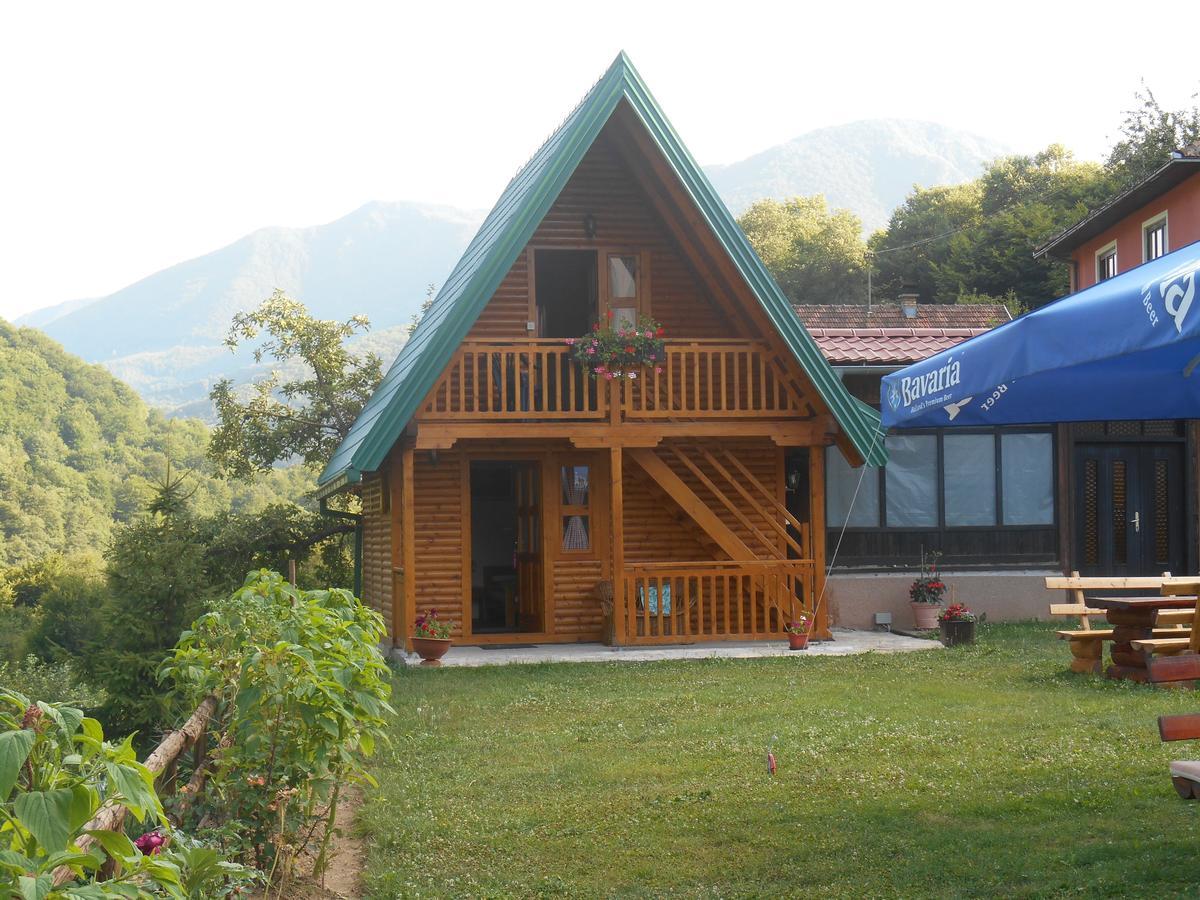 Motel Bavaria Фоча Экстерьер фото
