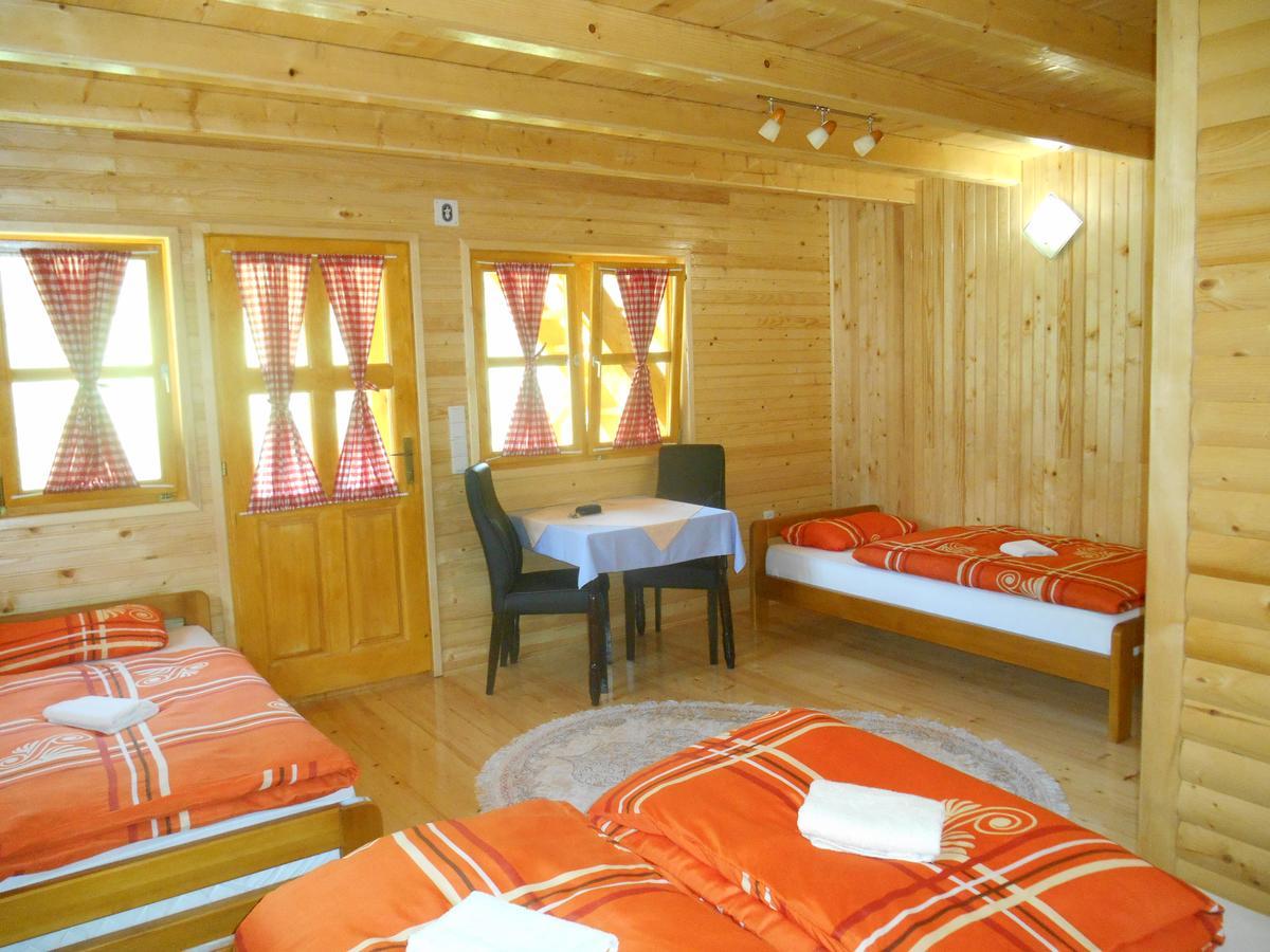 Motel Bavaria Фоча Экстерьер фото